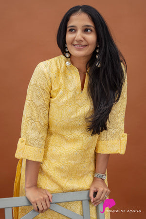 Jagmag Embroidered Kurti