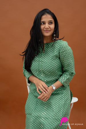 Haloma Bandini Embroidered Kurti