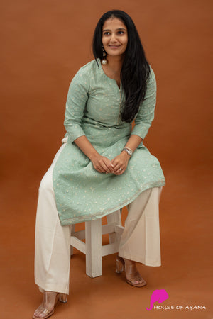 Tyohar Embroidered Kurti